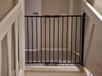 Stijlvol en Veilig: Zwart Fenss Traphekje, Ophalen, 100 tot 115 cm, Zo goed als nieuw, Klemhekje