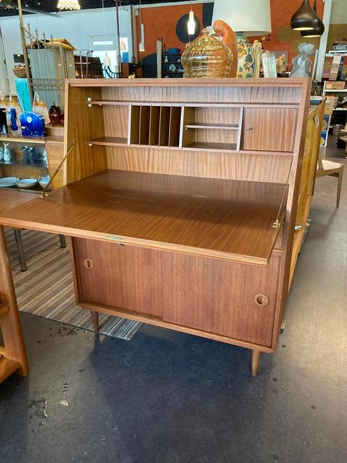 secretaire vintage teakhout met extra kluisje, Huis en Inrichting, Kasten | Secretaires, Zo goed als nieuw, Ophalen