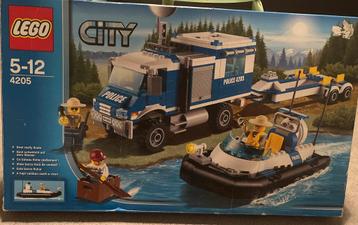 LEGO City Police 4205 - Politie Patrouilleboot beschikbaar voor biedingen