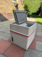 Camping koelbox voor gas-elektriciteit-12Volt, Caravans en Kamperen, Koelboxen, Ophalen of Verzenden, Zo goed als nieuw, Elektrisch