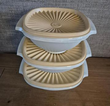 Tupperware Servalier/zonnekommen met sterdeksel NIEUW beschikbaar voor biedingen