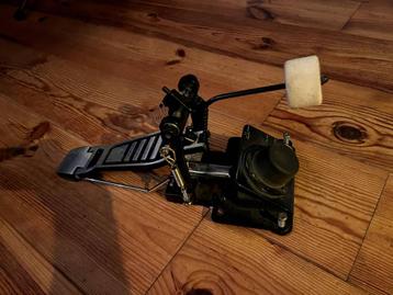 Roland KD7 + voetpedaal (kick) beschikbaar voor biedingen
