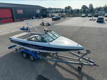 Zeer nette ski boot met MPI Mercruiser blok.  beschikbaar voor biedingen