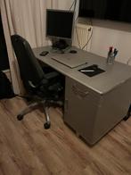 Bureau GRATIS in Rosmalen, Huis en Inrichting, Ophalen, Gebruikt, Bureau