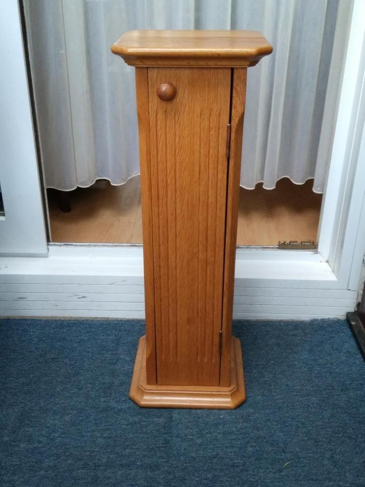 PLANTENZUIL (en CD-rek) massief eikenhout, hoog 70 cm, Huis en Inrichting, Woonaccessoires | Zuilen en Pilaren, Zo goed als nieuw