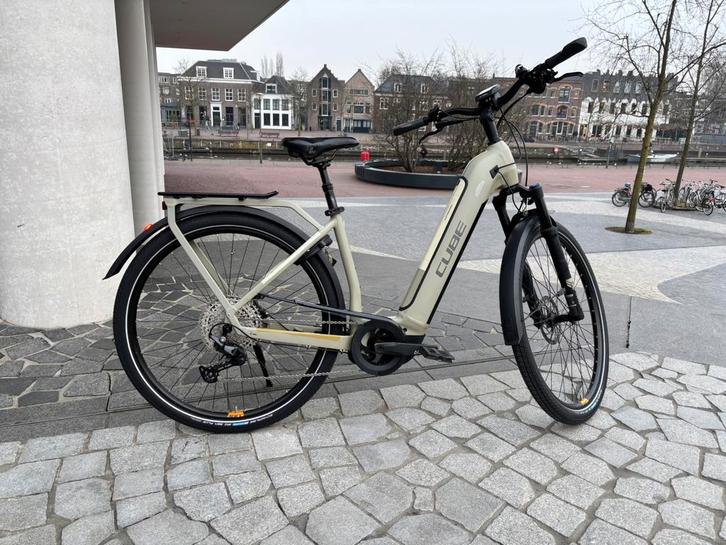 Cube Kathmandu Pro maat S, Fietsen en Brommers, Elektrische fietsen, Gebruikt, Cube, 50 km per accu of meer, Ophalen