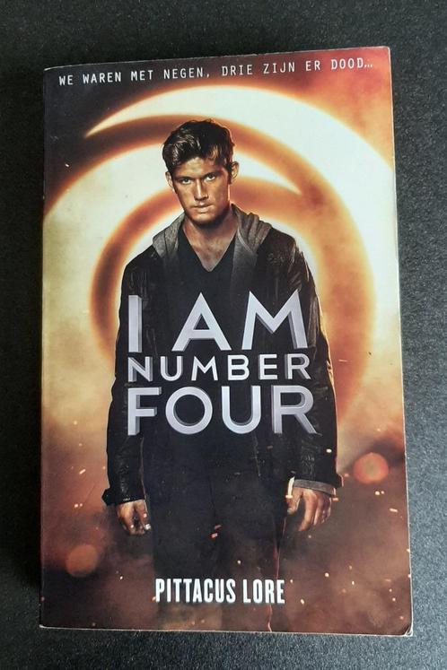 Pittacus Lore - Ik ben nummer 4 - de Loriënkronieken deel 1, Boeken, Kinderboeken | Jeugd | 13 jaar en ouder, Gelezen, Ophalen of Verzenden