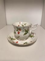 Roya Canterbury - fine bone china - strawberry fidd, Antiek en Kunst, Ophalen of Verzenden