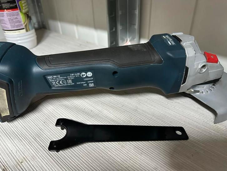 Bosch 18V Accu Slijptol - 125mm, Doe-het-zelf en Verbouw, Gereedschap | Slijpmachines, Gebruikt, Haakse handslijpmachine, Minder dan 700 watt