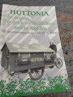 Huttonia de woonavonturen van henk kuiper tilburg, Ophalen of Verzenden, Zo goed als nieuw