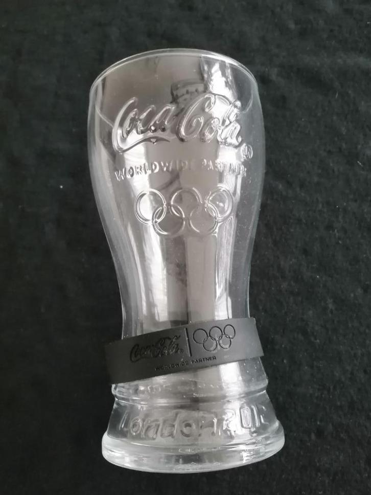 Glas COCA Cola, Olympische Spelen 2012 Londen, met bandje, Verzamelen, Merken en Reclamevoorwerpen, Gebruiksvoorwerp, Ophalen of Verzenden