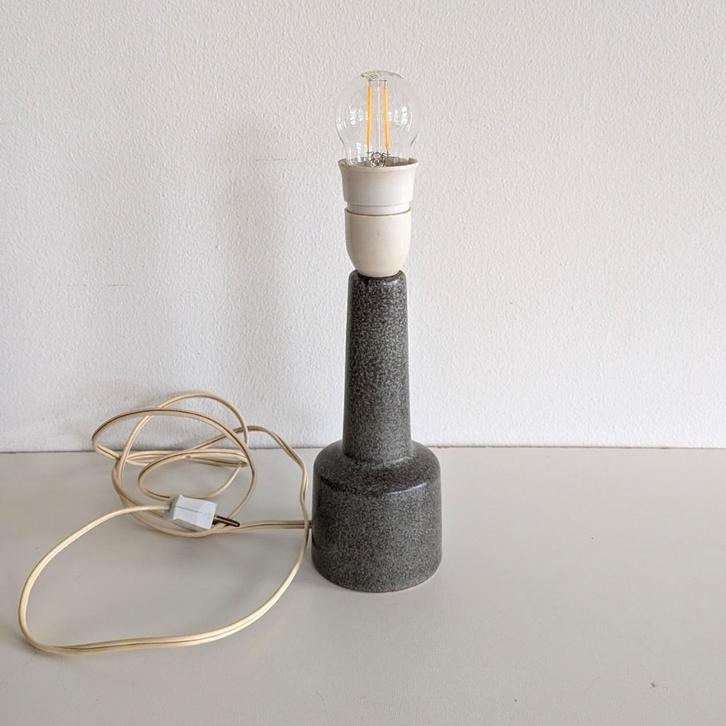Vintage Deens design tafellampje van keramiek Retro, Huis en Inrichting, Lampen | Tafellampen, Gebruikt, Minder dan 50 cm, Overige materialen