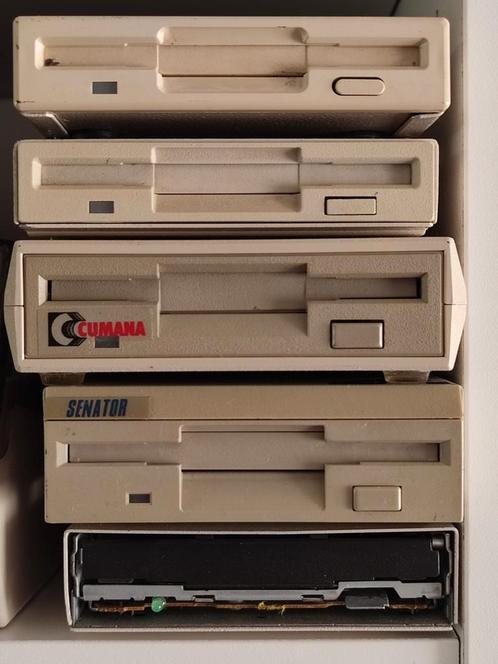 Amiga externe diskdrive, Computers en Software, Vintage Computers, Ophalen of Verzenden