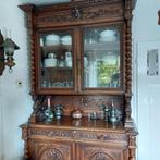 Mooie oude kast( zonder inhoud), Ophalen