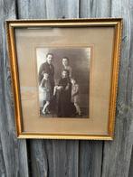 Vintage foto met lijst, Ophalen of Verzenden