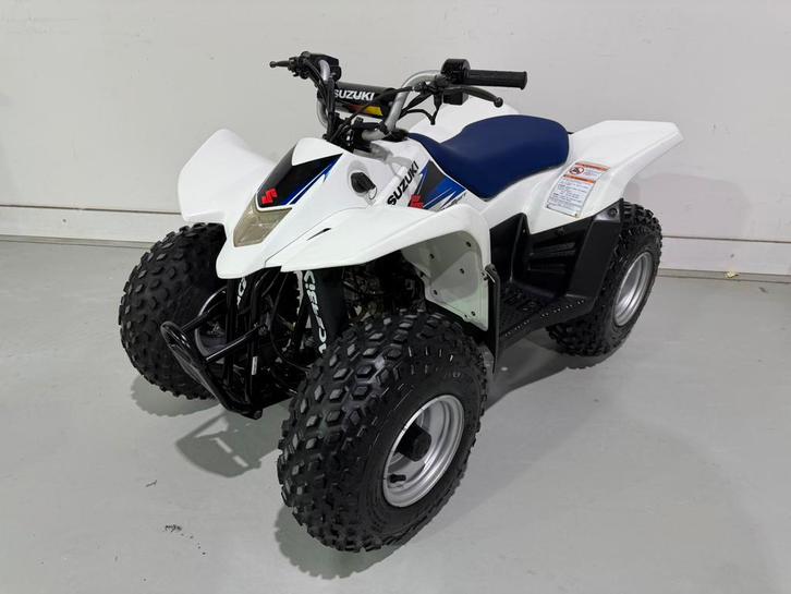 Suzuki ltz50 in super staat, Motoren, Quads en Trikes, Ophalen of Verzenden