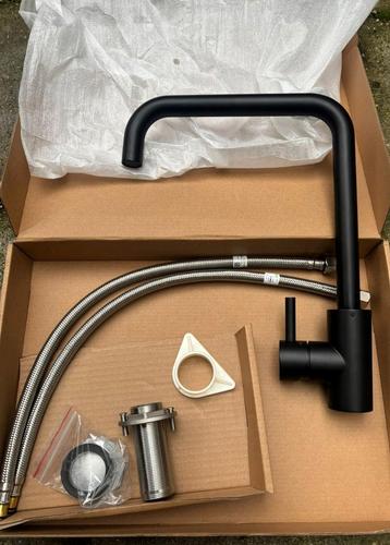 Lorreine Pro-Square Zwarte Keukenkraan - Nieuw! beschikbaar voor biedingen