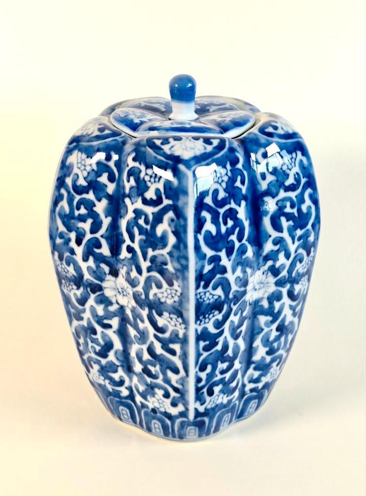 Vintage Chinese gemberpot. Kalebas vorm. Porselein. China, Antiek en Kunst, Kunst | Niet-Westerse kunst, Ophalen of Verzenden