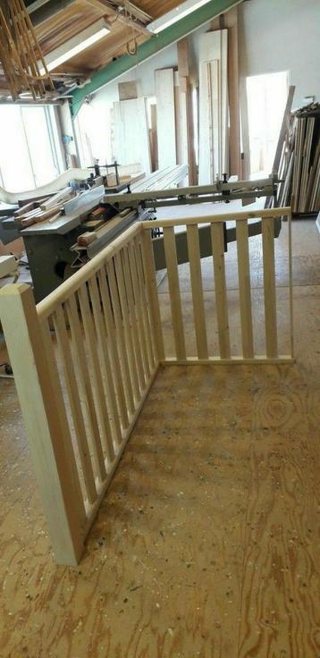 Balustrade en traphekjes op maat  beschikbaar voor biedingen