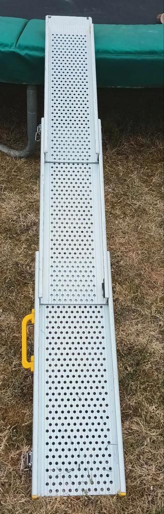 Datona aluminum oprijplaat  -  lichtgewicht - uitschuifbaar  beschikbaar voor biedingen