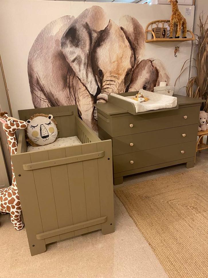 Babykamer •Walnut• by Juffrouw Kwast, Kinderen en Baby's, Kinderkamer | Complete kinderkamers, Zo goed als nieuw, Jongetje of Meisje