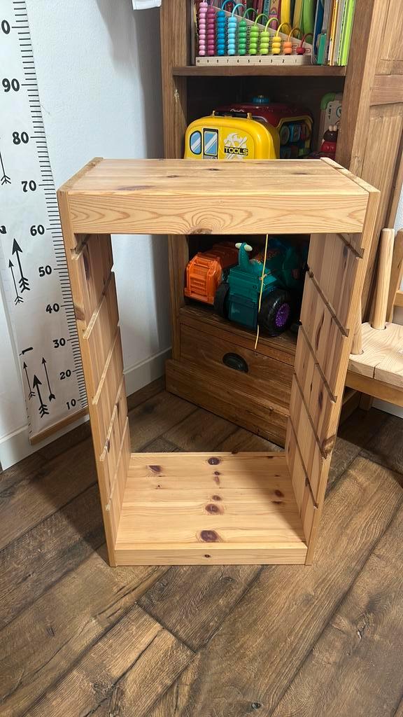 Licht gebeitst trofast ikea kast staand 78cm hoog, Tuin en Terras, Bergingen en Tuinkasten, Zo goed als nieuw, Overige typen, Hout