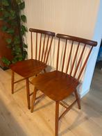 Twee vintage retro spijlstoelen hout, Ophalen, Twee, Bruin, Zo goed als nieuw