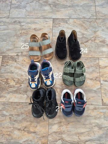 Kinder schoenen maat 21-25 beschikbaar voor biedingen