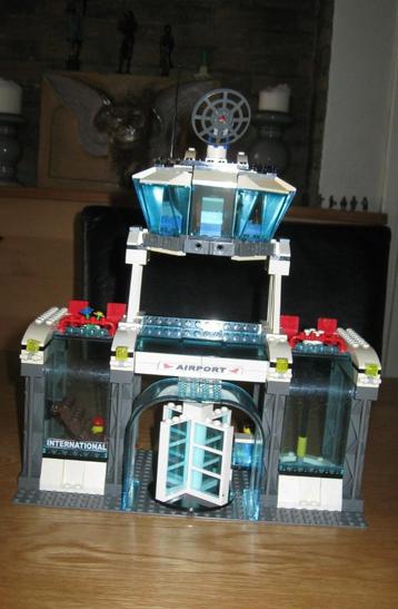 Lego City 7894 /2. Airport gebouw beschikbaar voor biedingen