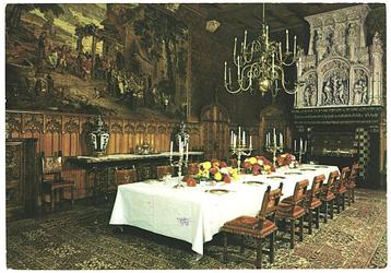 908253	Haarzuilens	Utr kasteel	de Haar	Leuke oude kaart onbe beschikbaar voor biedingen