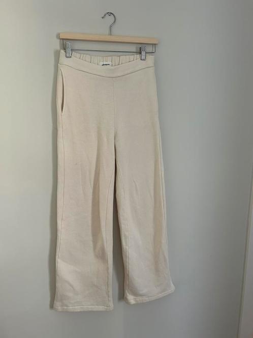 Beige wide leg broek jogger maat XS / S, Kleding | Dames, Broeken en Pantalons, Zo goed als nieuw, Maat 34 (XS) of kleiner, Beige