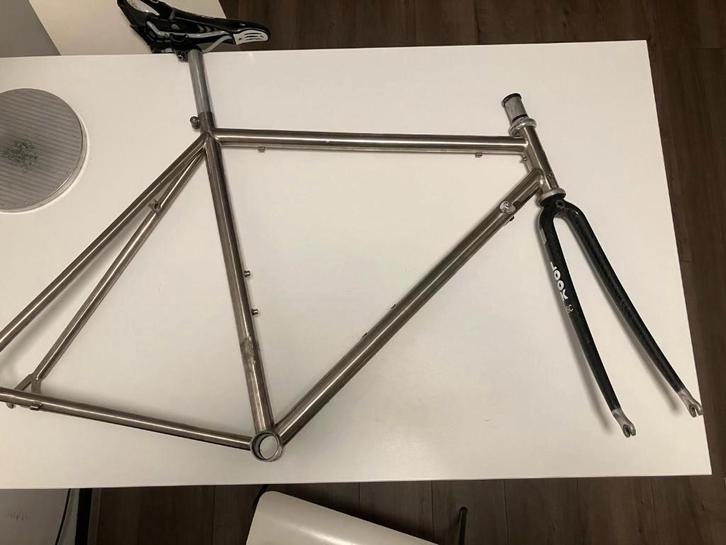 Titanium racefiets frame, Fietsen en Brommers, Fietsen | Racefietsen, Gebruikt, Overige merken, Meer dan 20 versnellingen, 28 inch