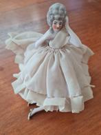 Antieke Half Doll Porselein en Speldenkussen, Antiek en Kunst, Ophalen of Verzenden