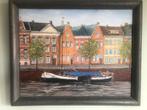 Schilderij Tjalk in Stadsgracht - 48x40 cm, Antiek en Kunst, Ophalen of Verzenden