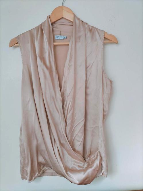 stijlvolle top van No Man's Land maat 42, Kleding | Dames, Tops, Zo goed als nieuw, Maat 42/44 (L), Zonder mouw, Ophalen