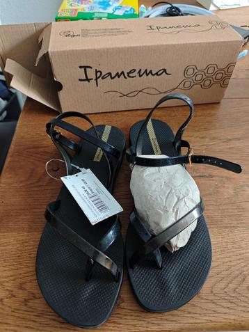 IPANEMA FASHION SANDAL VIII FEM Black/Gold beschikbaar voor biedingen