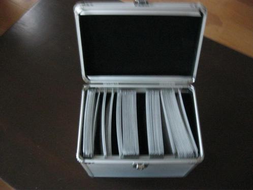 koffertje voor cd's of make up,, Muziek en Instrumenten, Behuizingen en Koffers, Gebruikt, Overige instrumenten, Ophalen