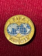 Rare pin speld REFEREE FIFA, uit +/- 1950-1960, Verzamelen, Sportartikelen en Voetbal, Ophalen of Verzenden, Buitenlandse clubs