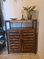 Kastje met 2 deurtjes - donker hout & staal, Huis en Inrichting, Kasten | Overige, Ophalen, Zo goed als nieuw