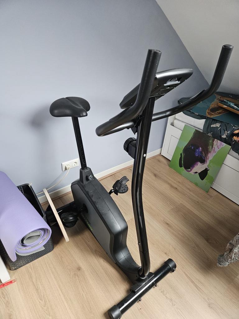 Tunturi Star Fit F100 Hometrainer - Zwart, Sport en Fitness, Fitnessapparatuur, Gebruikt, Hometrainer, Ophalen