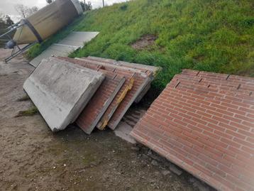 Prefab wanden / muren beschikbaar voor biedingen