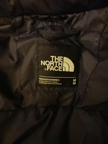 The North Face jas maat M beschikbaar voor biedingen