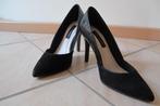 Leather Court Shoes (Laura Clement), Kleding | Dames, Zwart, Nieuw, Ophalen of Verzenden, Schoenen met hoge hakken