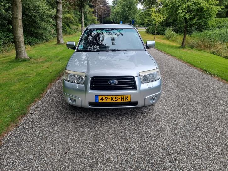 Subaru Forester 2.0 116KW AWD AUT 2007 Grijs, Auto's, Subaru, Bedrijf, Te koop, Forester, Benzine, F, SUV of Terreinwagen, Automaat