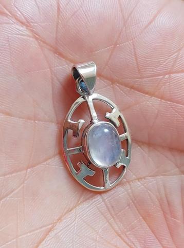zilveren hanger met natuurlijke R. Maansteen zilver 925 beschikbaar voor biedingen