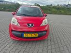 Peugeot 107 1.0 12V 3DR 2006 Rood, Voorwielaandrijving, 765 kg, 4 stoelen, 68 pk