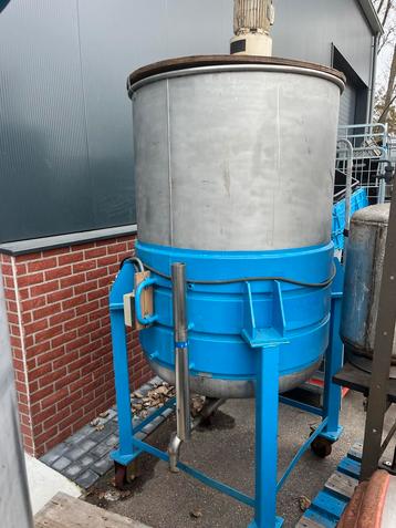 Roerinstallatie Tank 380V - 2 stuks beschikbaar beschikbaar voor biedingen