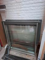 2x Fakro Dakramen 114x118 met Rolgordijnen & Zonwering, Doe-het-zelf en Verbouw, Glas en Ramen, Ophalen, Minder dan 80 cm, Dakraam
