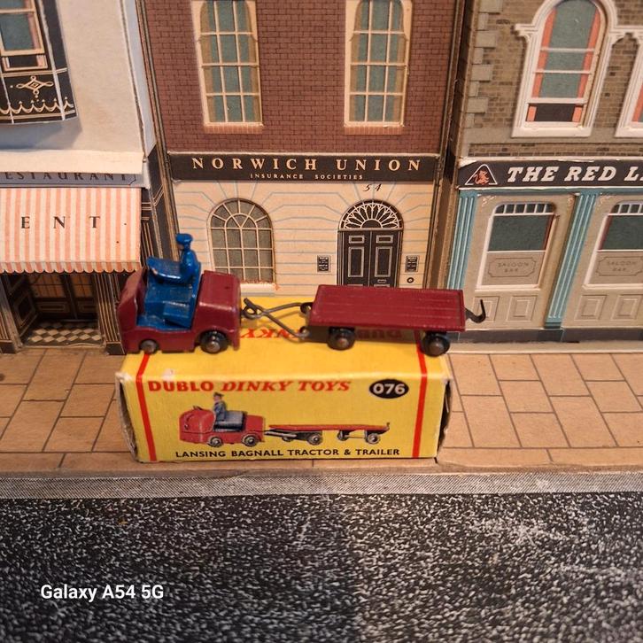 Dublo Dinky Toys Lansing Bagnall Tractor & Trailer, Hobby en Vrije tijd, Modelauto's | 1:43, Gebruikt, Overige typen, Dinky Toys
