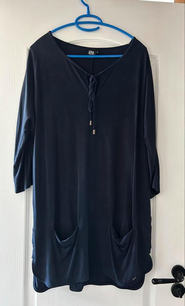 Chiarico Donkerblauwe Longsleeve - Maat L, Kleding | Dames, Jurken, Gedragen, Maat 42/44 (L), Blauw, Boven de knie, Ophalen of Verzenden